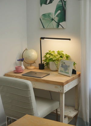 Versa™ Tabletop Grow Light